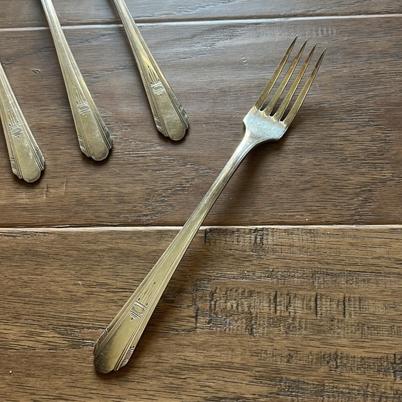 WM. A. Rogers Overlaid - Vintage - Set of 6 - Forks - Picture 5 of 11